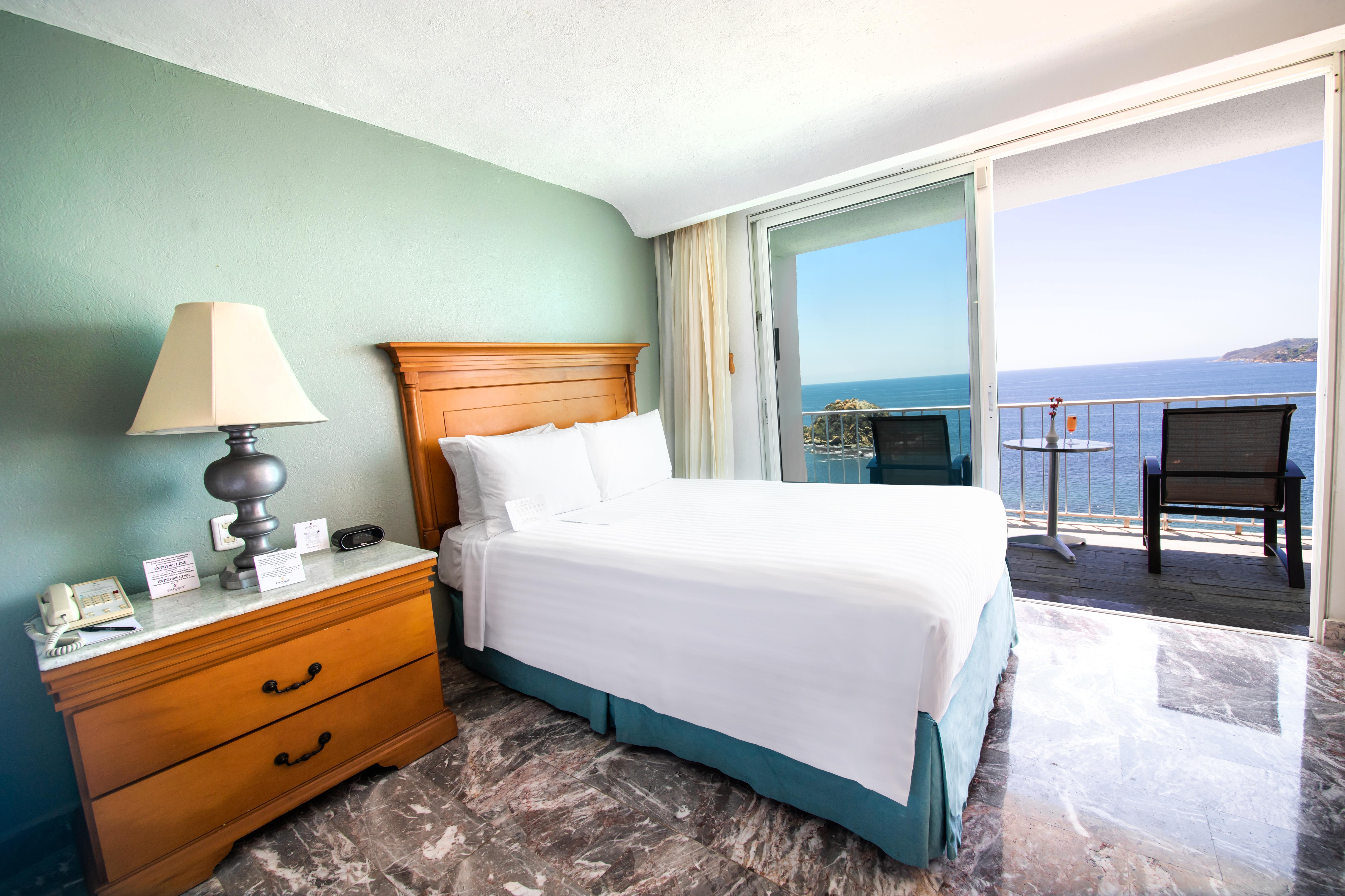 Emporio Acapulco Hotell Eksteriør bilde A bedroom at the Hilton San Diego Bayfront