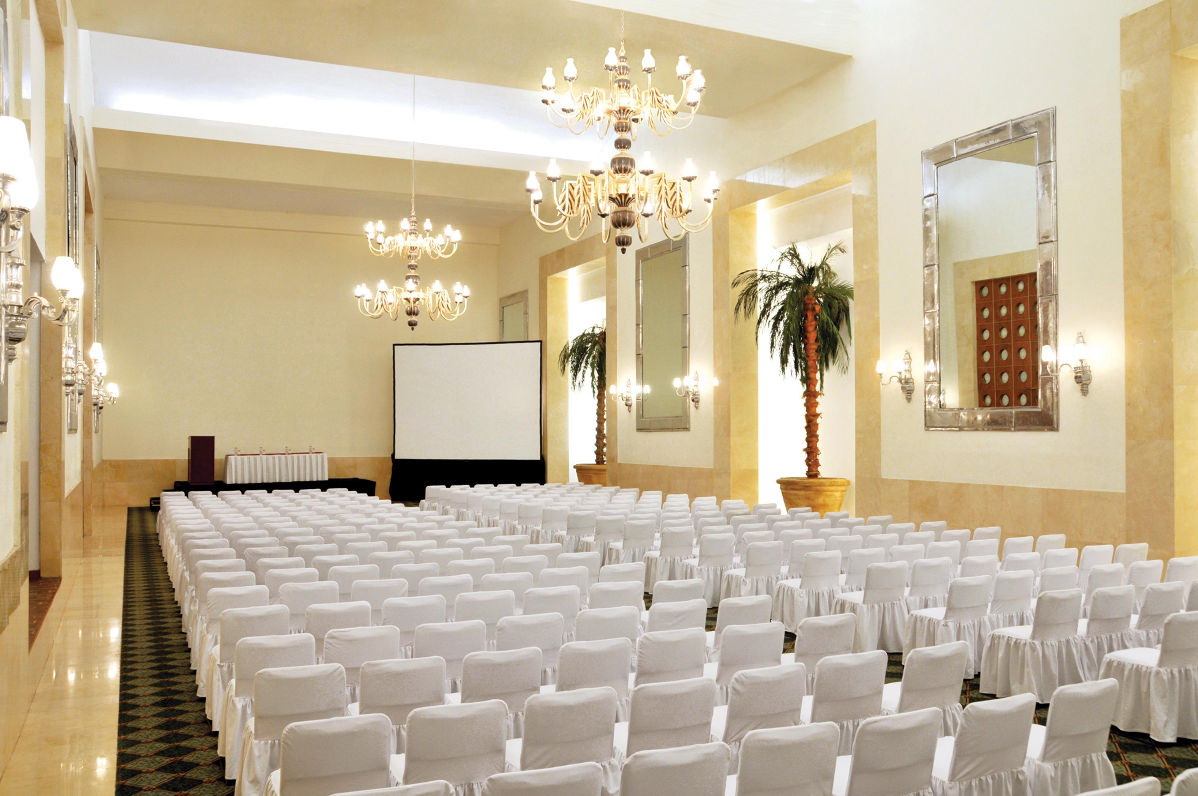 Emporio Acapulco Hotell Eksteriør bilde The ballroom