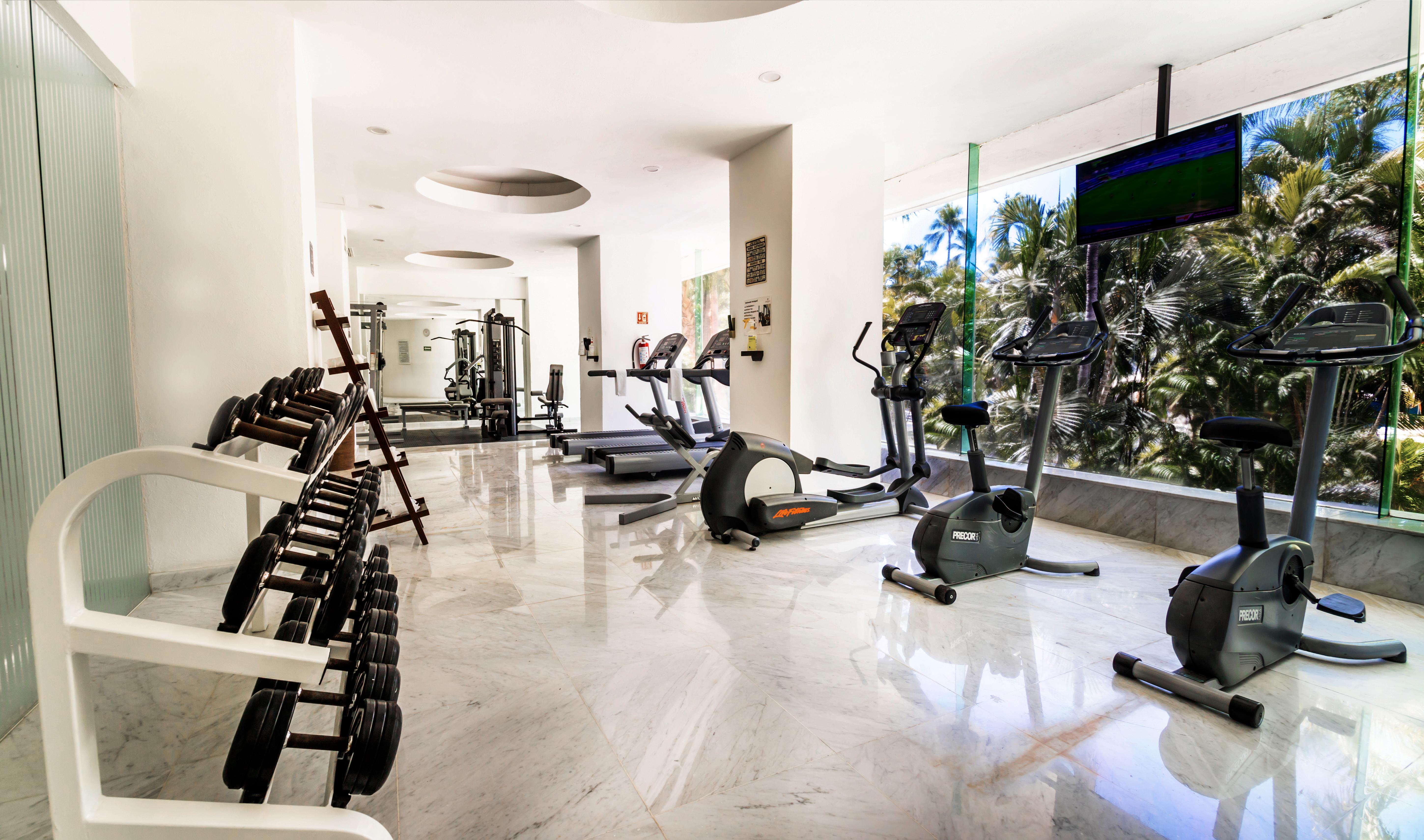 Emporio Acapulco Hotell Eksteriør bilde The gym at the hotel