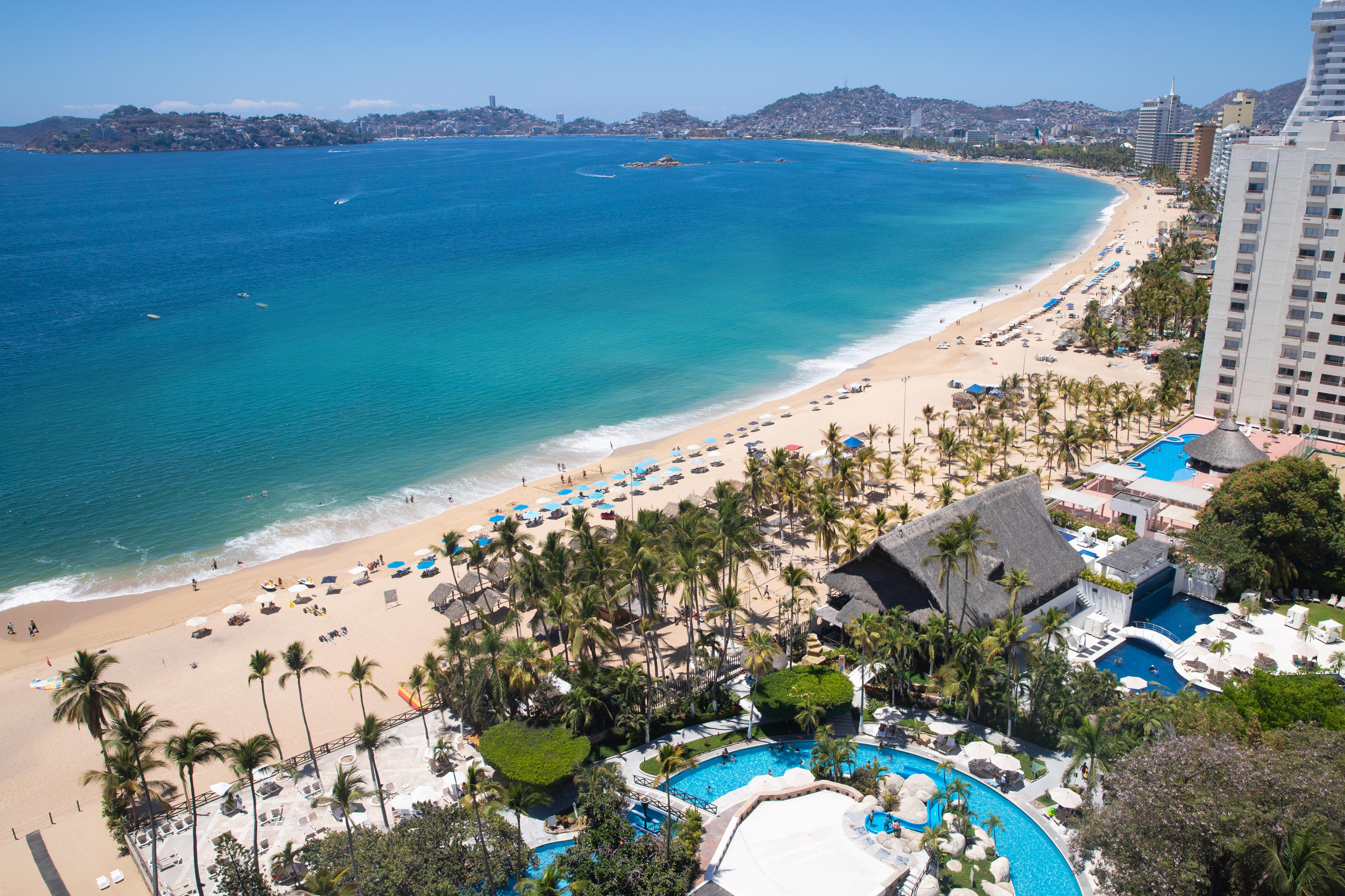Emporio Acapulco Hotell Eksteriør bilde Aerial view of the Bay of Acapulco