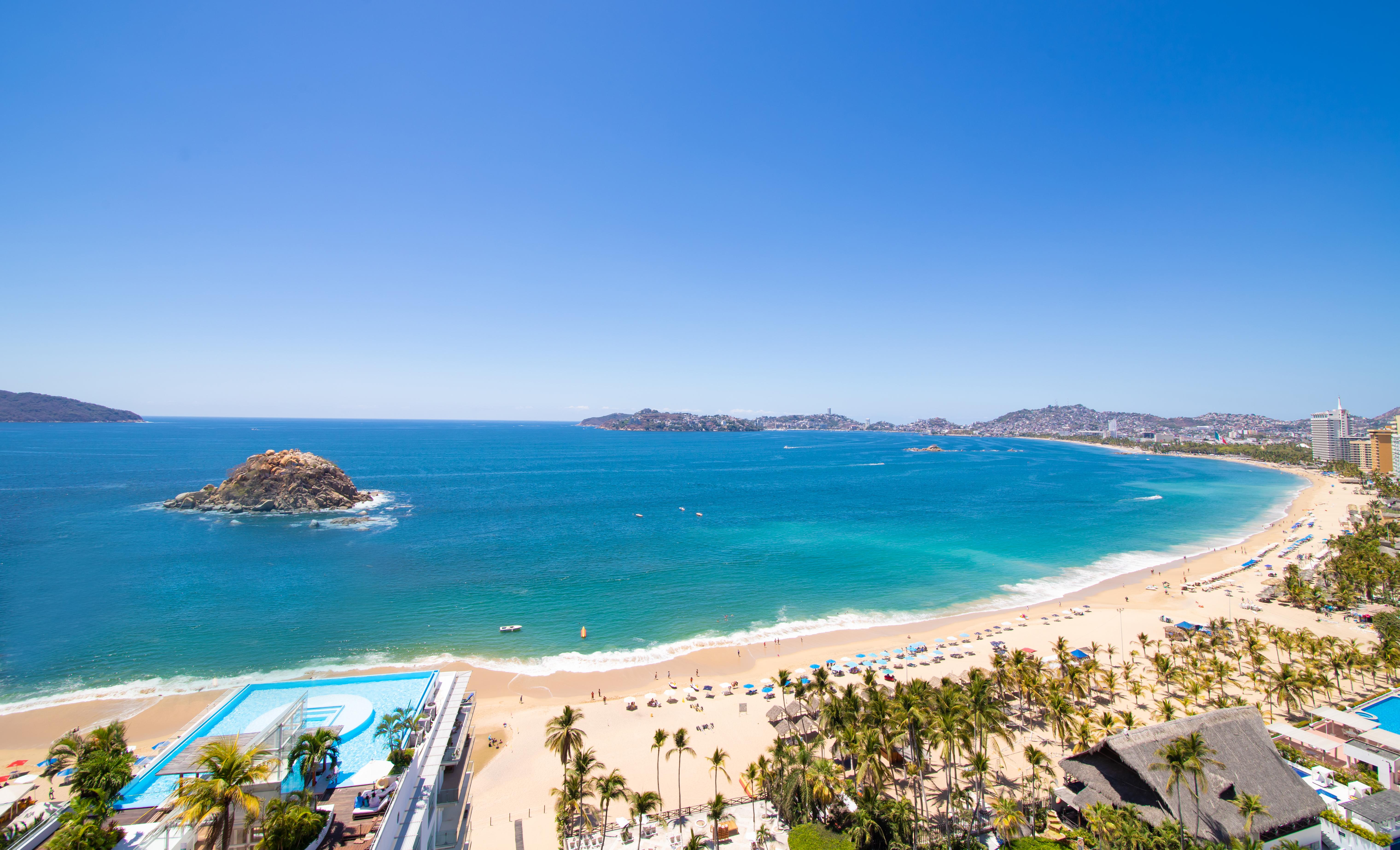 Emporio Acapulco Hotell Eksteriør bilde View of Nuevo Vallarta